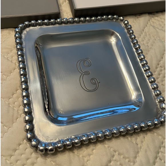 MudPie Metal Initial Trinket Tray (E) - Picture 1 of 9